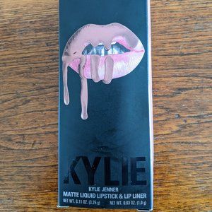 Kylie Jenner Matte Lip Kit
